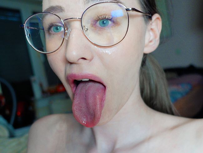 Mein erstes Mal WICHSE IM GESICHT!